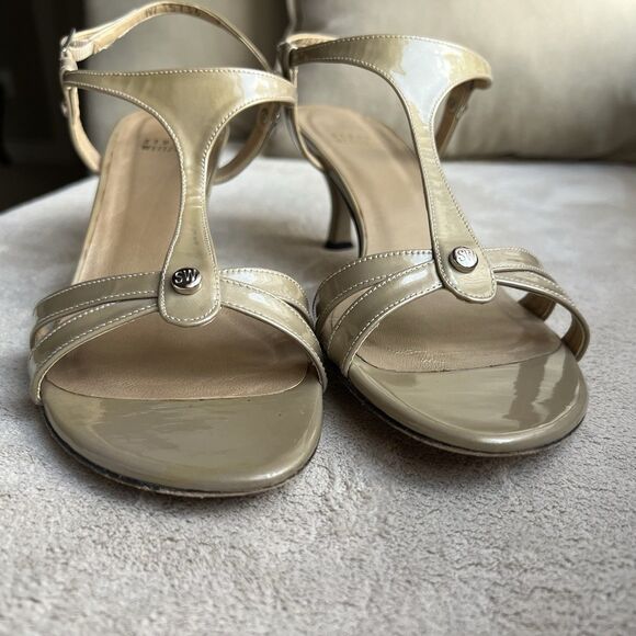 Stuart Weitzman Beige Patent Leather T-Strap Heeled Sandal Women 9 M Neutral - Picture 10 of 16